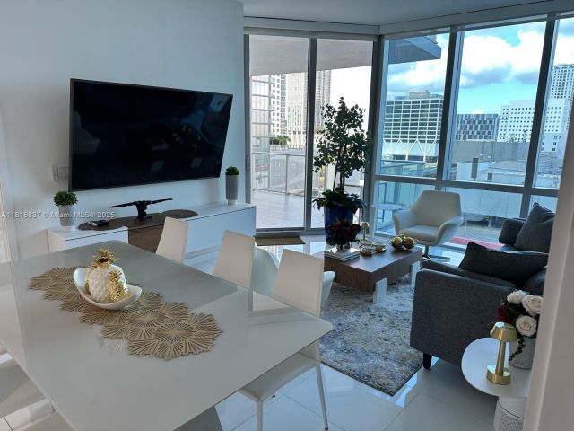 Apartment for rent  Unit #1108 - photo 6168461