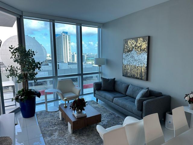 Apartment for rent  Unit #1108 - photo 6168464