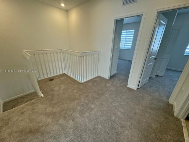 Home for rent at 724 SE 13th St Cir . - photo 6124636