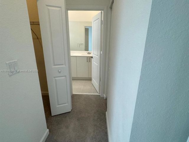 Home for rent at 724 SE 13th St Cir . - photo 6124637