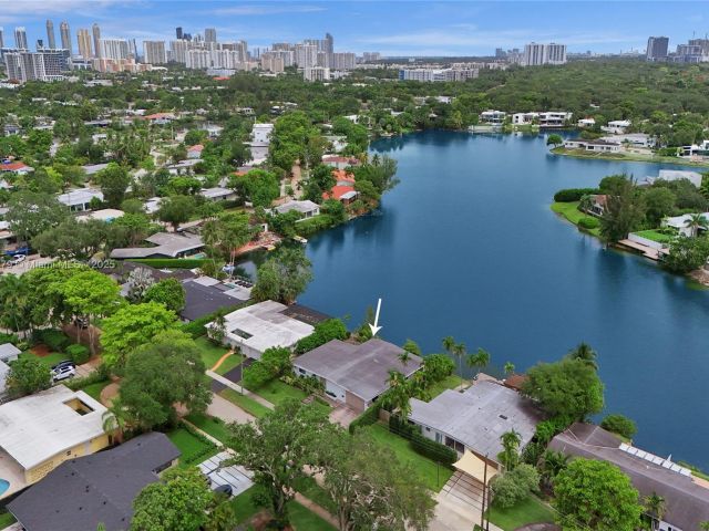 Home for sale at 2050 NE 196th Ter - photo 6178138