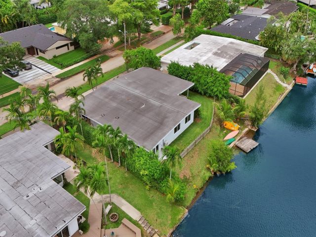 Home for sale at 2050 NE 196th Ter - photo 6178143