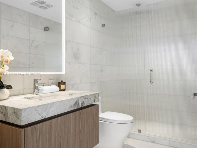 Apartment for rent  Unit #1808 - photo 6125239