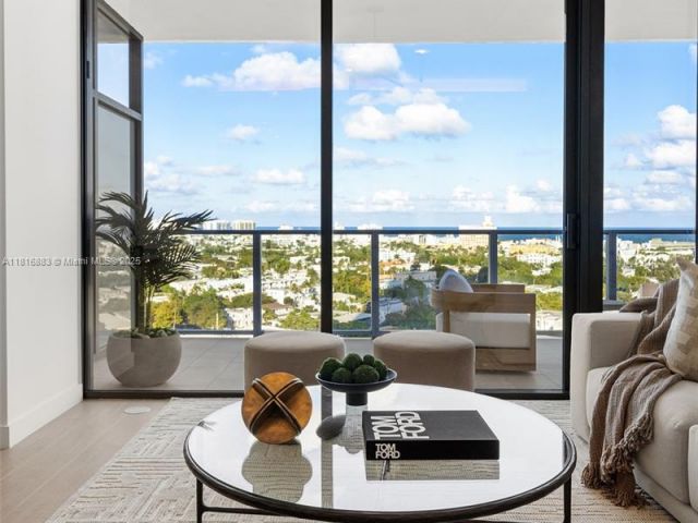 Apartment for rent  Unit #1808 - photo 6125245