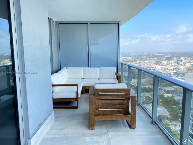 Apartment for sale  Unit #3911 - photo 6148623