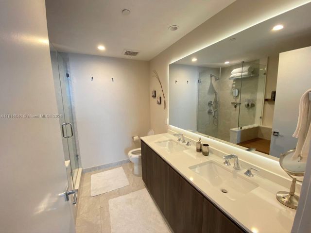 Apartment for sale  Unit #3911 - photo 6148615