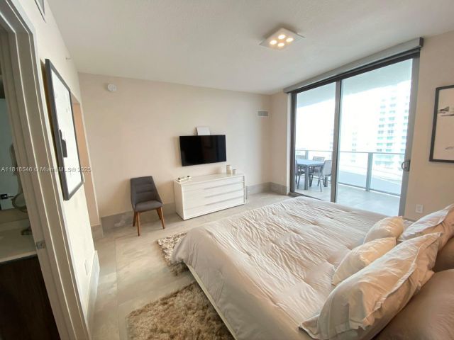 Apartment for sale  Unit #3911 - photo 6148622