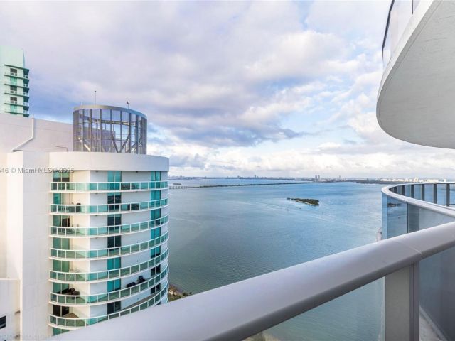 Apartment for sale  Unit #3911 - photo 6148633