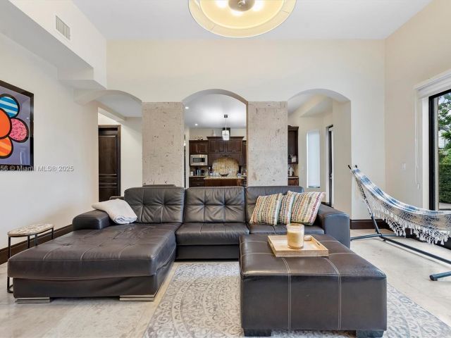 Home for sale at 18825 N Bay Rd - photo 6157536