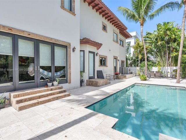 Home for sale at 18825 N Bay Rd - photo 6157543