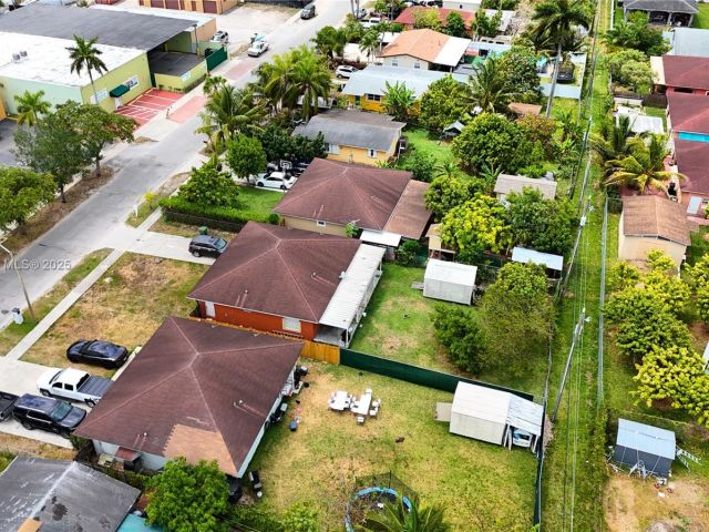 Home for sale at 229 NW 9th Ave - photo 6126182