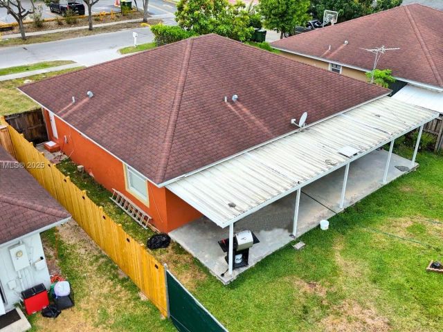 Home for sale at 229 NW 9th Ave - photo 6126191