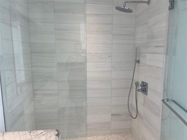 Apartment for sale  Unit #2004 - photo 6134989