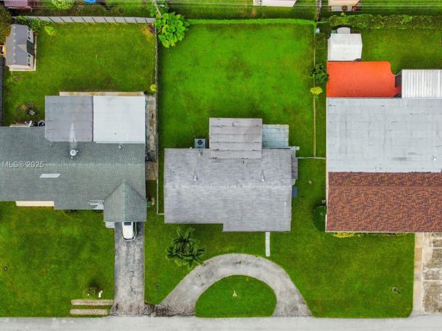 Home for sale at 1160 NW 79th Ter - photo 6124135