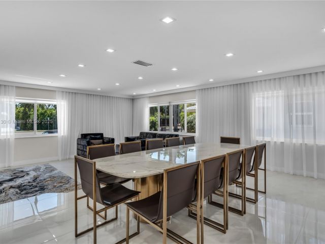 Home for sale at 1045 Hollywood Blvd - photo 6124913