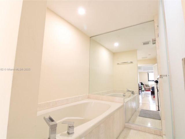 Apartment for sale  Unit #702 - photo 6126266