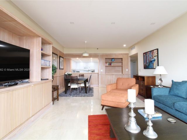 Apartment for sale  Unit #702 - photo 6126277