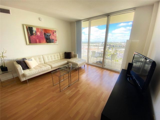 Apartment for rent  Unit #2210 - photo 6128445