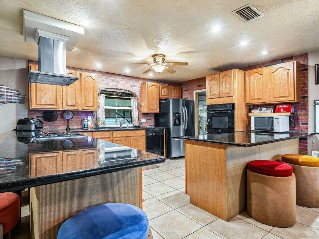 Home for sale at 8330 NW 23rd Street - photo 6128651