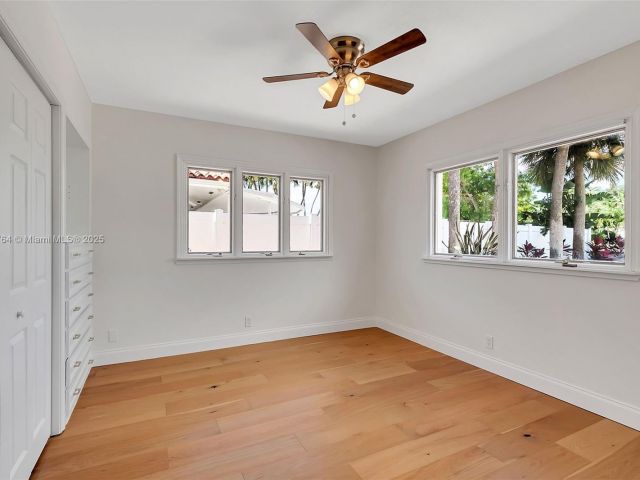 Home for sale at 325 Bontona Ave - photo 6133569