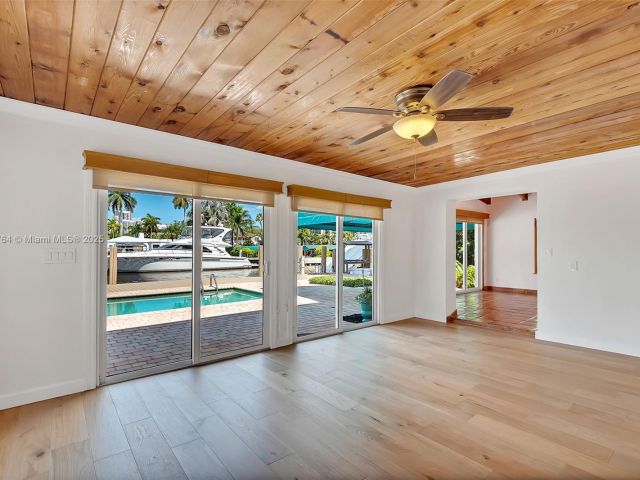 Home for sale at 325 Bontona Ave - photo 6133580