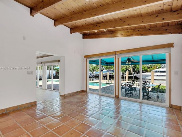 Home for sale at 325 Bontona Ave - photo 6133581