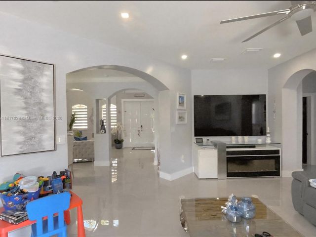 Home for sale at 14121 SW 152nd Ter - photo 6191033