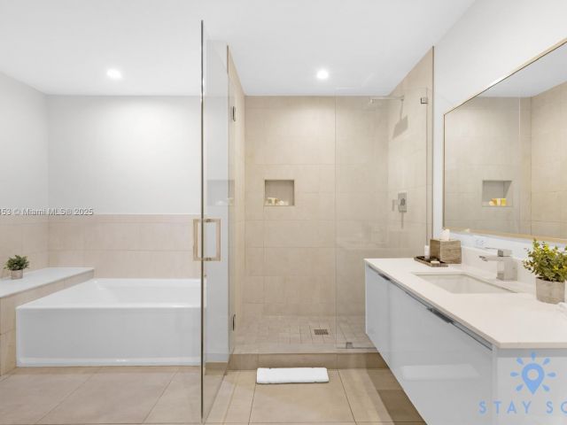 Apartment for sale  Unit #N219 - photo 6127625