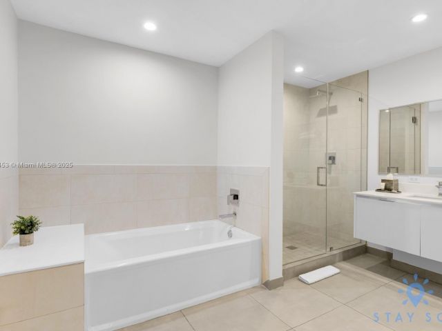 Apartment for sale  Unit #N219 - photo 6127630