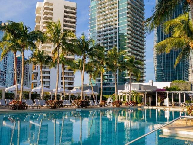 Apartment for sale  Unit #3111 - photo 6150357