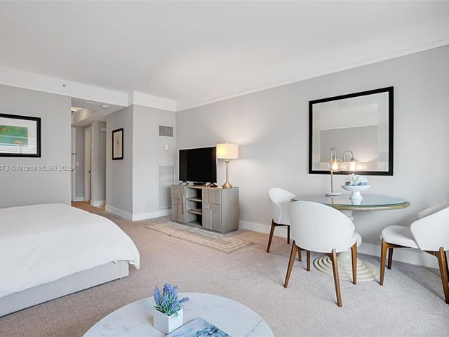 Apartment for sale  Unit #3111 - photo 6150360