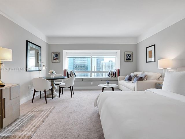 Apartment for sale  Unit #3111 - photo 6150362