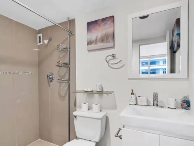 Apartment for rent  Unit #5J - photo 6129373