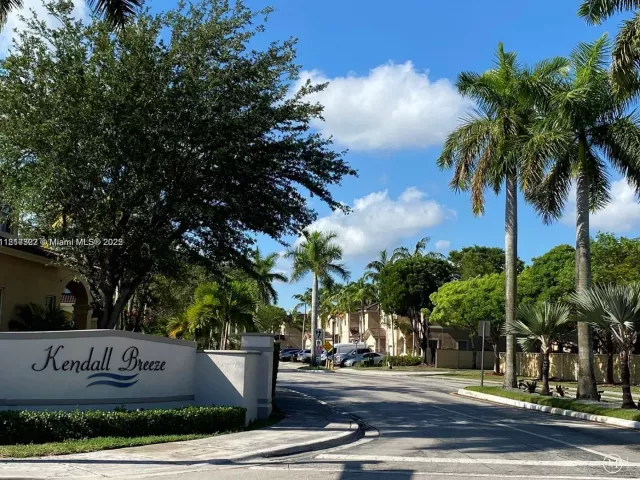 4-bedroom home for sale in Miami - 12251 SW 122nd Path - MondialRealty