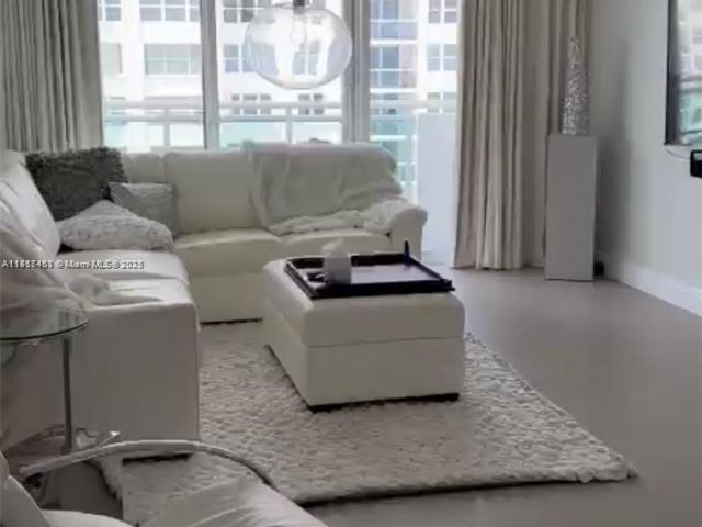 Apartment for sale  Unit #1007 - photo 6129321