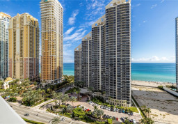 Apartment #1604 at Aurora