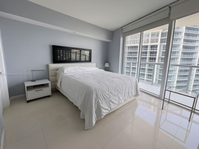 Apartment for sale  Unit #5104 - photo 6146772