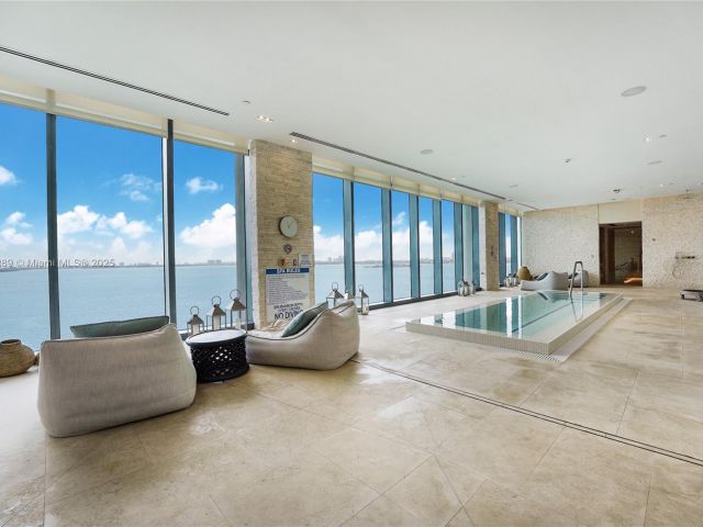 Apartment for sale  Unit #3101 - photo 6144895