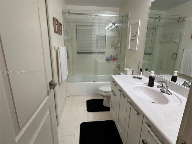 Home for sale at 2046 NE 4th Ct - photo 6139369