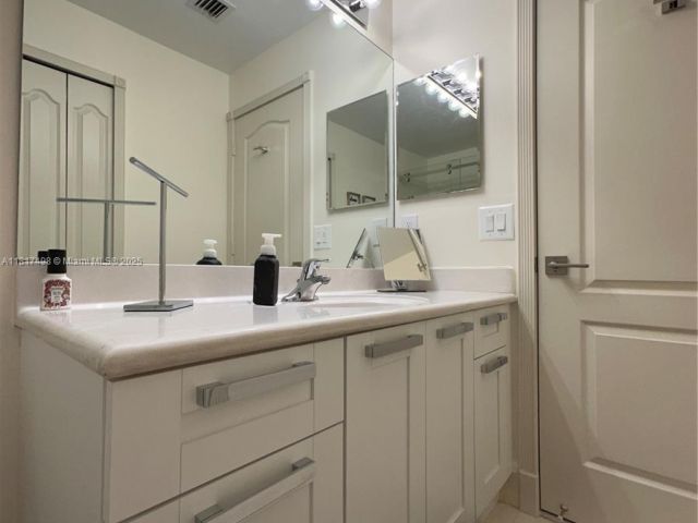 Home for sale at 2046 NE 4th Ct - photo 6139372