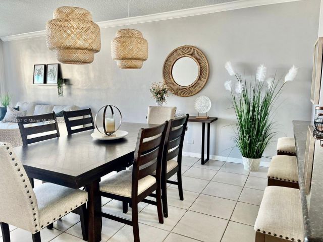 Apartment for sale  Unit #923 - photo 6128087