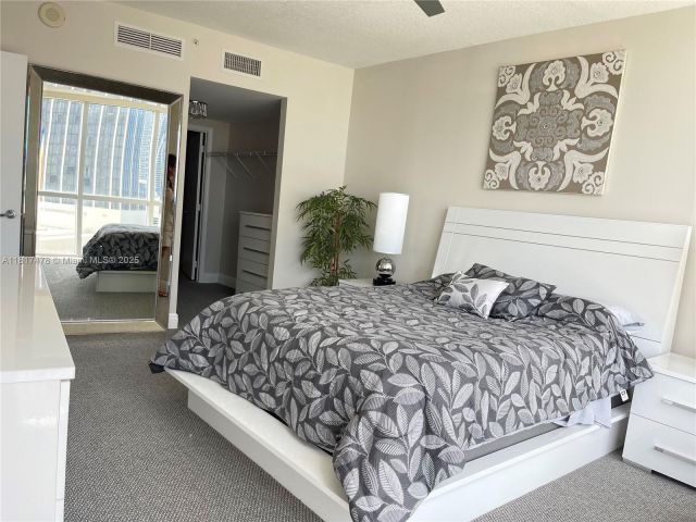 Apartment for sale  Unit #1414 - photo 6142000