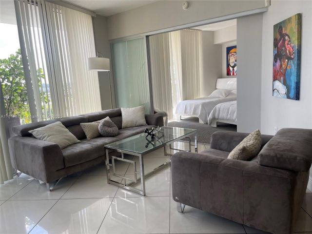 Apartment for sale  Unit #1414 - photo 6142007