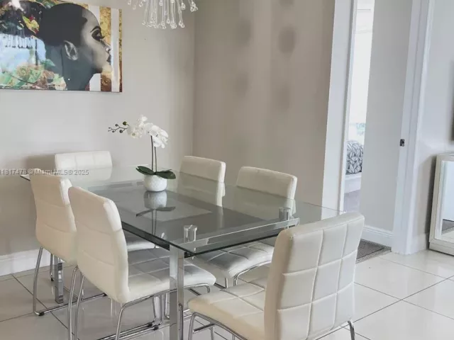 Apartment for sale  Unit #1414 - photo 6142012