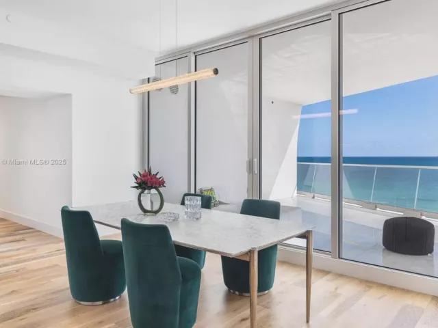 Apartment for sale  Unit #902 - photo 6132281