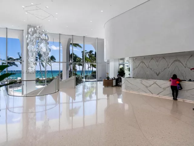 2-bedroom condo for sale in Sunny Isles Beach - 16901 Collins Ave 902 - MondialRealty
