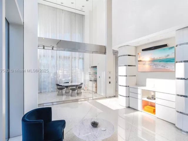 2-bedroom condo for sale in Sunny Isles Beach - 16901 Collins Ave 902 - MondialRealty