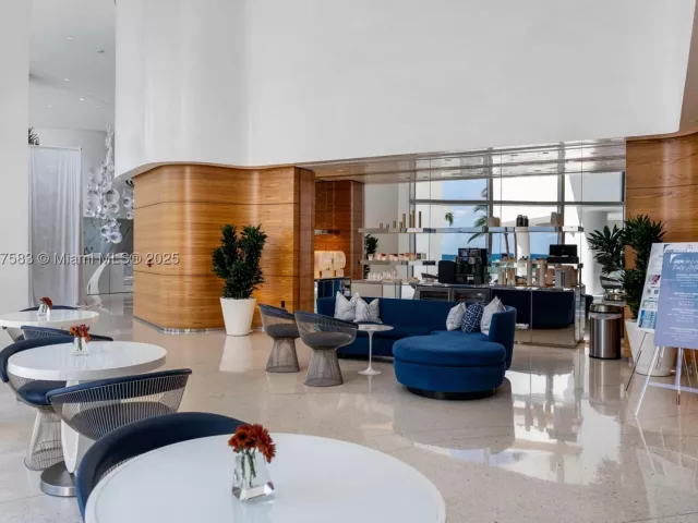 2-bedroom condo for sale in Sunny Isles Beach - 16901 Collins Ave 902 - MondialRealty