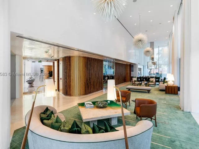 2-bedroom condo for sale in Sunny Isles Beach - 16901 Collins Ave 902 - MondialRealty
