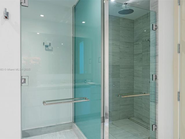 Apartment for sale  Unit #902 - photo 6132267